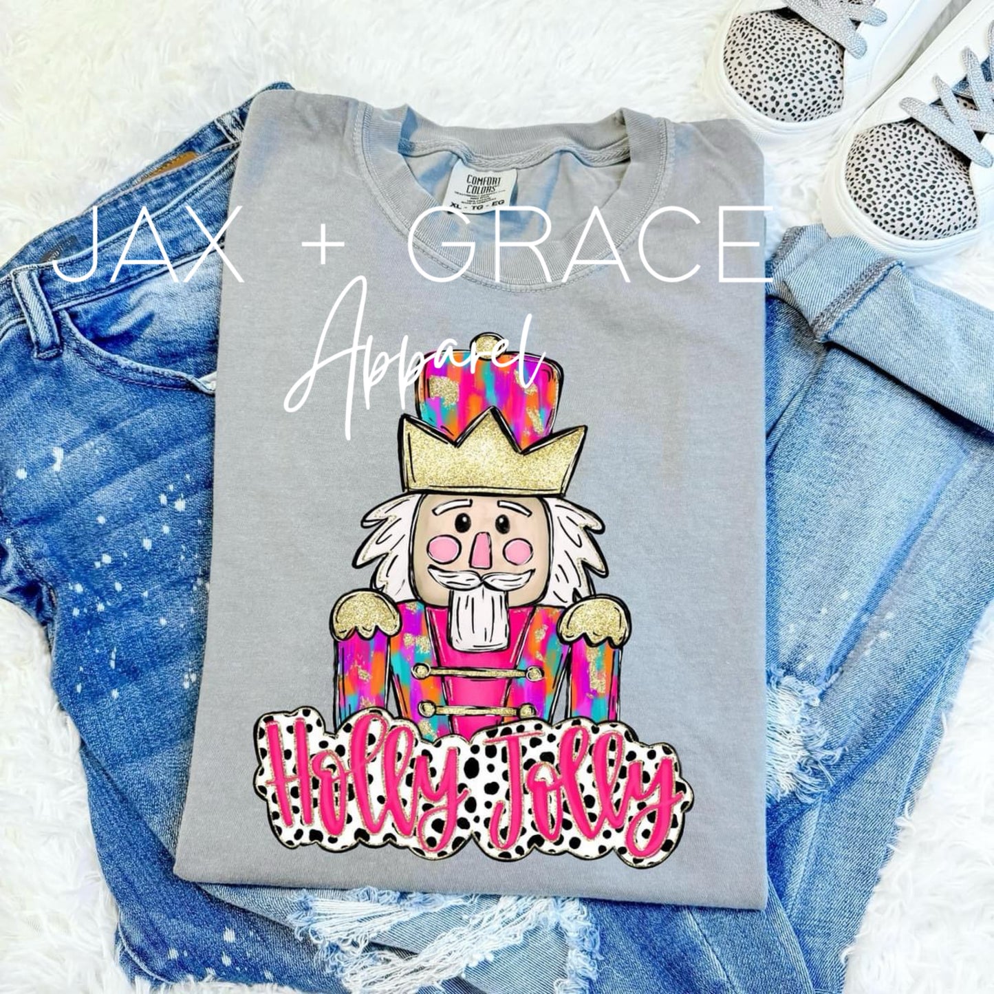 Holly Jolly Nutcracker | T SHIRT